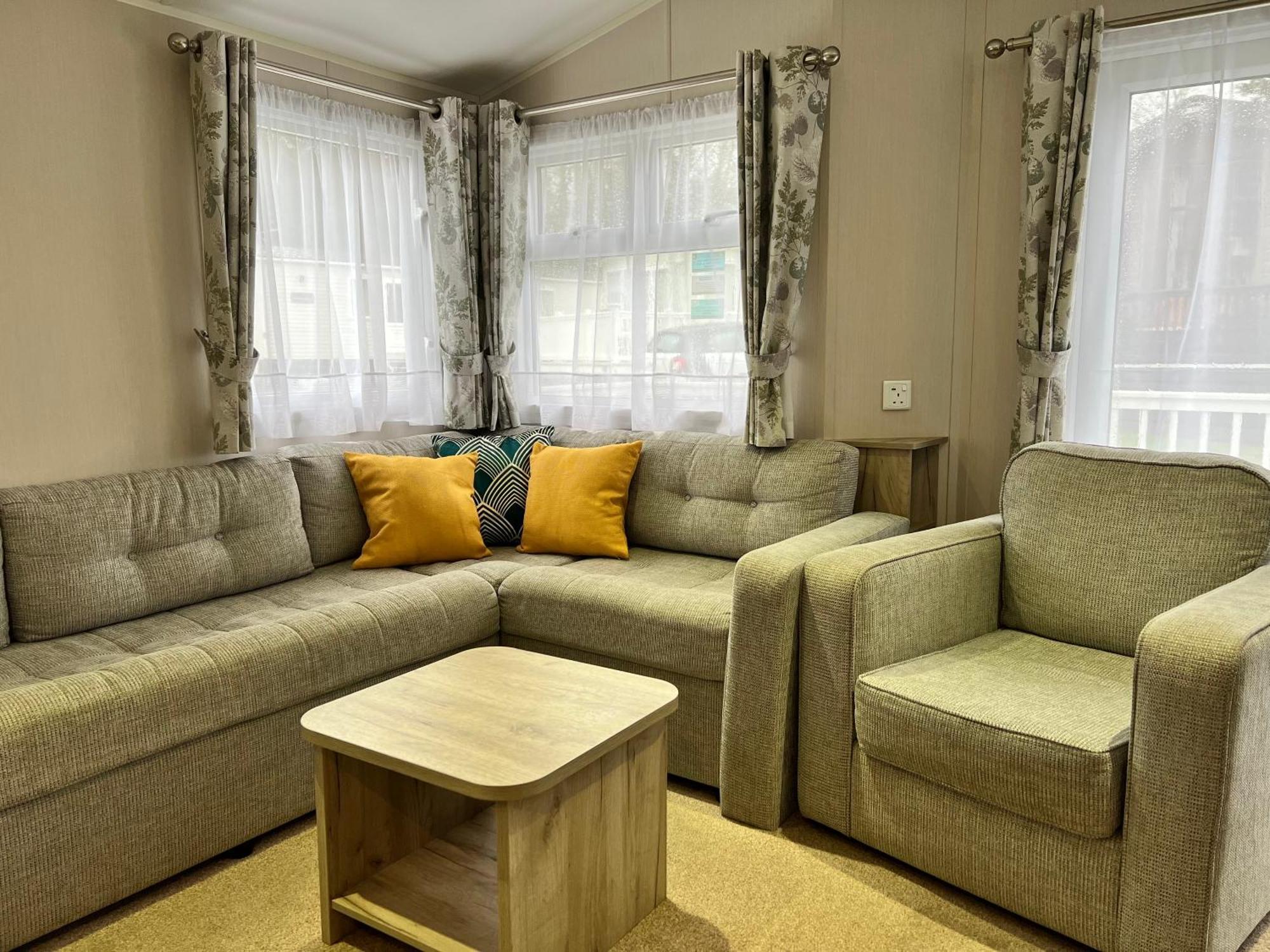 3 Bedroom Caravan Mc37, Shanklin, Isle Of Wight